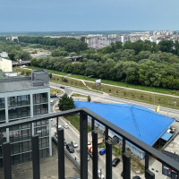Комфортне життя у Франківську поруч з річкою 
